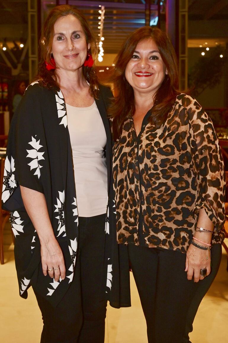 Bati Plampliega y Malu Balmaceda.