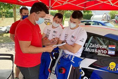 Mirando al próximo compromiso del Mundial Júnior, Fabrizio Zaldívar cambió el asfalto por la tierra para sus pruebas.