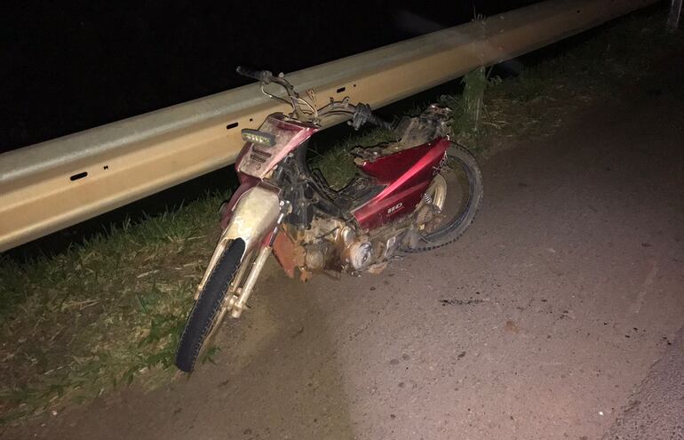 El motociclista falleció esta madrugada sobre la ruta PY08.