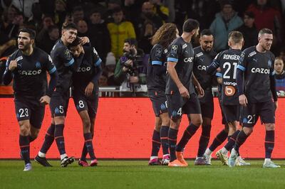 El Olympique de Marsella presiona al líder en Francia