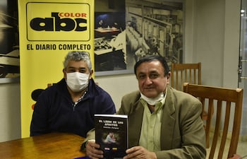 Ricardo Galeano y Miguel Ángel Delvalle informaron sobre el lanzamiento de "El libro de los afectos".