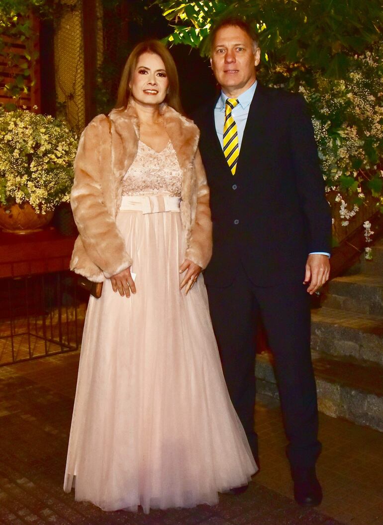 Michelle y Fernando Voelker.