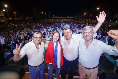 El diputado Emilio Pavón (i), Sole Núñez, Efraín Alegre y el candidato a gobernador José Modesto Araújo.