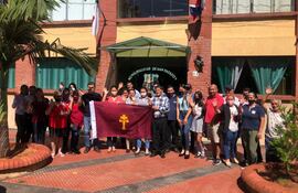 Turistas peregrinaran a pie por el Tape Tuja de la ruta jesuitica de las Misiones.