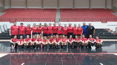 Delegación paraguaya que viaja esta mañana a Nicaragua. Las Guerreras jugarán el repechaje.