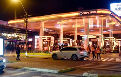 La Copetrol de Avda. Mcal. López y Avda. San Martín cuenta con un moderno y acogedor Copemarket, que también tiene un minimercado para el día a día.