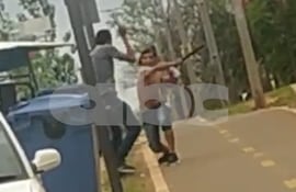 Pelea a lo “samurai” en el barrio San Francisco.