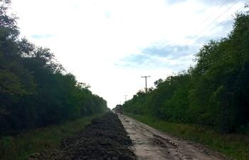 Pobladores piden desde hace tiempo que se asfalte la ruta PY12. Hace poco, el MOPC realizó verificaciones en la zona.