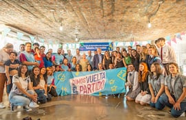 Equipo de Teletón, presentó recaudación y familias de Paraguarí que podrán recibir nuevamente asistencia en Asunción.