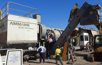 Adolescente muere al caer en una trituradora de piedra