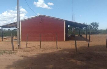 Retiro establecimiento Paso Ingá de 25 de Diciembre.