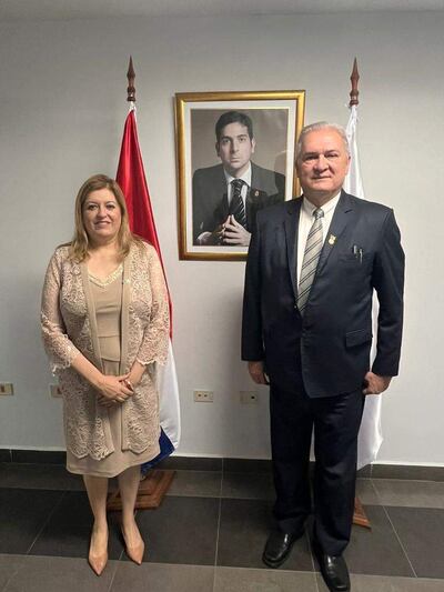 REUNIÓN SANDRA QUIÑÓNEZ Y EMILIANO ROLÓN - FISCALÍA GENERAL DEL ESTADO
De	Ariel Espinoza <ariel.espinoza@abc.com.py>
Destinatario	Fotografía <foto@abc.com.py>
Fecha	26-12-2022 13:49