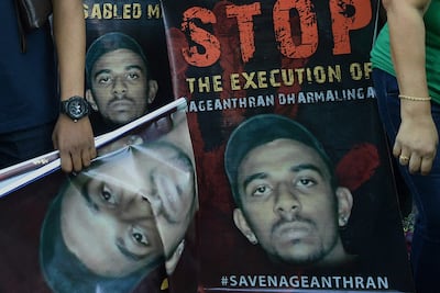 Manifestantes protestan contra la pena de muerte a Nagaenthran K. Dharmalingam, el pasado sábado en Singapur.