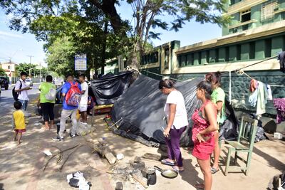 Familias de la comunidad Ka´apoty II llevan cinco meses en Asunción a la espera de la compra de tierras por parte del Indi.
