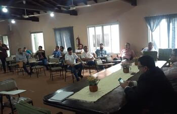 A pesar de se realizó la reunión de los camioneros con representantes de transportadoras no lograron llegar a un acuerdo.