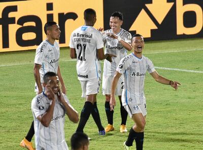 Gremio fue mucho mejor y ganó a Guaraní en el Defensores