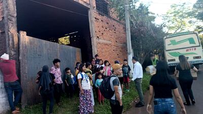 Unas 30 personas, entre adultos y niños, fueron retornados a su comunidad.