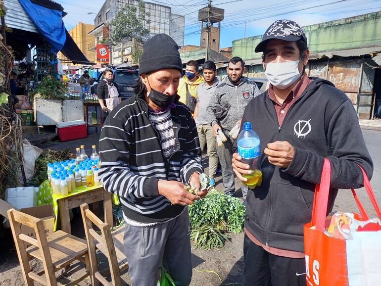 Venta de carrulim en el mercado 4.