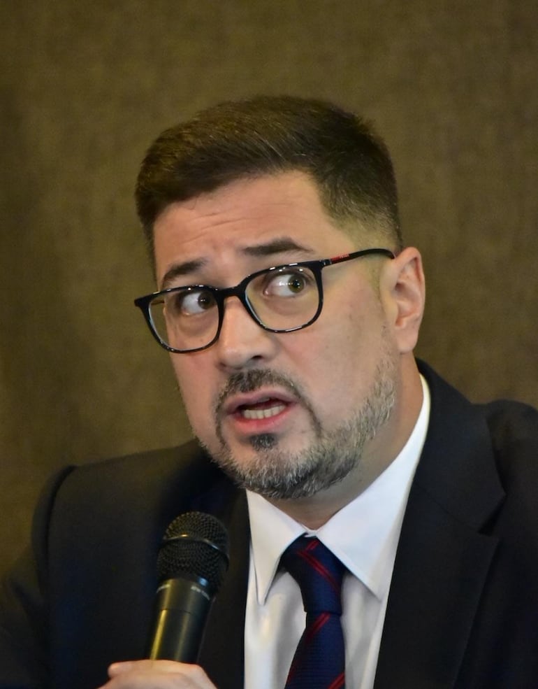 Pedro Ovelar, abogado de Horacio Cartes.