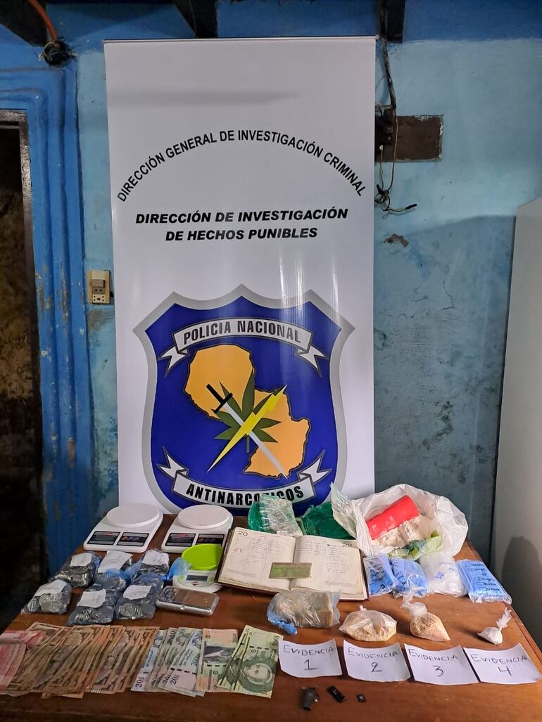 Antinarcóticos realizaron allanamiento en Asunción.