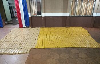 Marihuana hallada en uno de los vehículos incautados