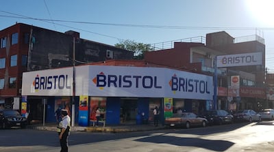 Bristol inauguró su nueva sucursal en el mercado de San Lorenzo.