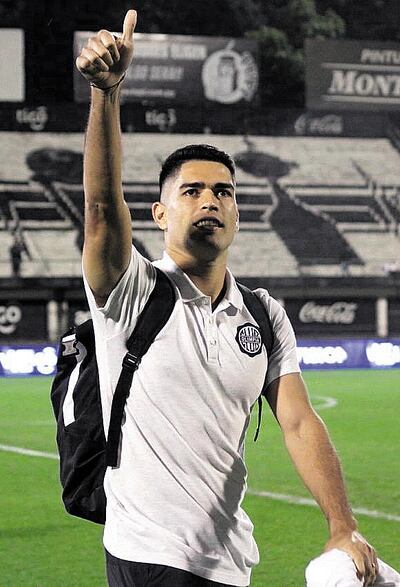 Brian Guillermo Montenegro Benítez (10 de junio de 1993) ante un nuevo reto de abrirse camino en el fútbol lejos de casa.