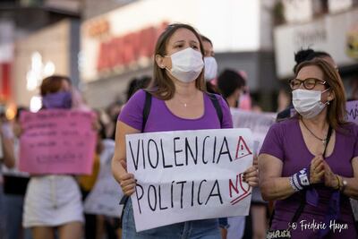 Imágenes de la marcha de las mujeres en Encarnación por el 8M del 2021. Fotos de la Red de Mujeres del Sur.