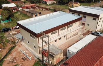 El futuro moderno laboratorio de análisis clínicos construido en el Hospital Regional de Paraguarí