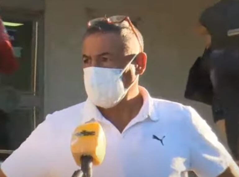 Pacientes se quejan porque solo se pueden agendar 15 personas al día