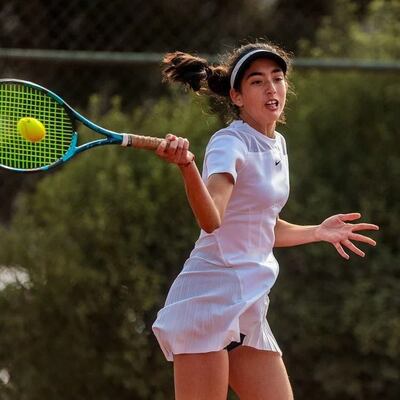 Ana Julia López enfrenta a Zoe Doldán en semifinal de 14 años.