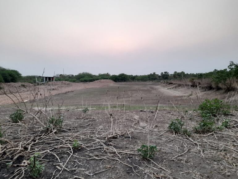 Hace unas pocas semanas atrás los tajamares estaban completamente secos.