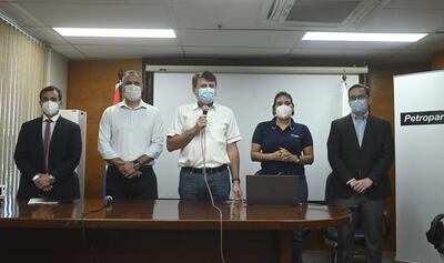 Denis Lichi y su equipo informó el jueves en conferencia de prensa que ya pagaron anticipo a EISA para la planta de Troche.