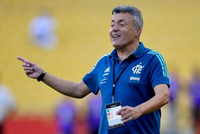 Domenec Torrent dejó de ser el entrenador del Flamengo.