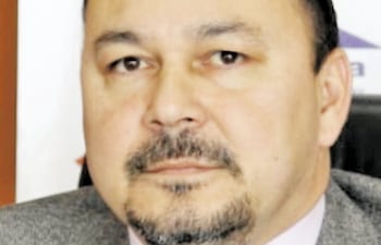 El titular de Aduanas, Julio Fernández, se reunió el lunes con Mario Abdo, pero dijo que en ese momento no hablaron del caso.