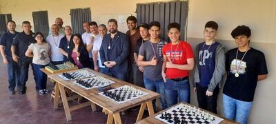 Una maravillosa experiencia de los organizadores que llevan al deporte ciencia al Club de Ajedrez Esperanza.
