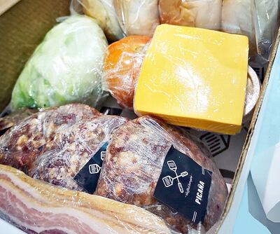 La Burger Factory propone este kit completo para preparar en casa, que respeta todos los cuidados pertinentes.