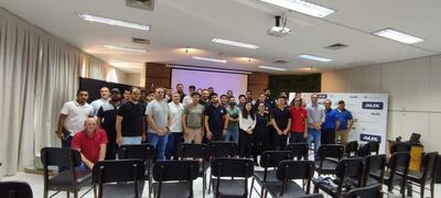 Una importante participación de colaboradores de NGO se tuvo en la capacitación brindada en el Centro de Importadores del Paraguay.