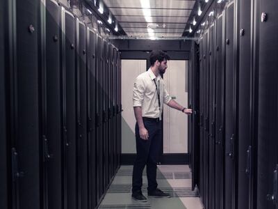 El Data Center de Tigo permite la optimización de recursos y minimiza los riesgos de quedar fuera de servicio.