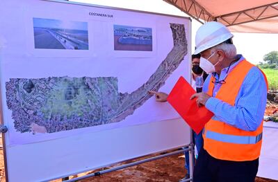 El empresario Francisco Griñó explica detalles de la Costanera Sur. La obra inició en la fecha luego de varias prórrogas.