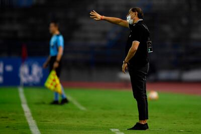 Díaz ya no es entrenador de Libertad.