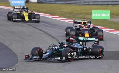 Lewis Hamilton ganó y alcanzó a Schumacher en récord de victorias.