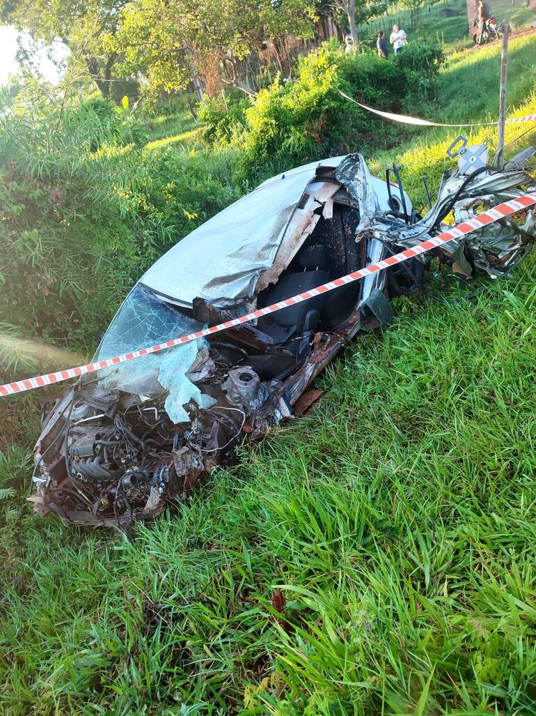 El policía Derlis González Vega falleció tras el choque frontal en San Roque González.