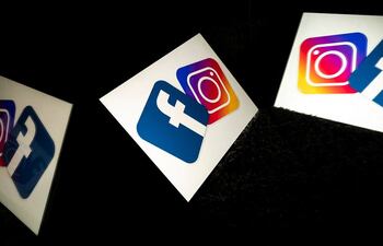 Mark Zuckerberg, fundador de Facebook, recibe críticas por su proyecto de crear un Instagram para niños. (AFP)