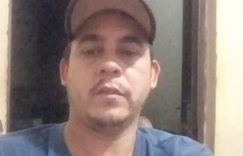 Arlei Araújo, prófugo de la justicia de su país, fue identificado por sus familiares.