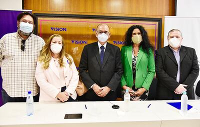 Gustavo Luque, Patricia Stanley, Teófilo Acosta, Silvia Bracho y Javier Gómez.