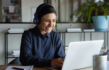 Head,Shot,Happy,Young,Indian,Ethnicity,Female,Manager,Wearing,Wireless