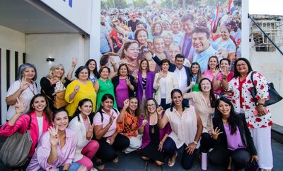 La dupla presidencial de la Concertación presentó plan de gobierno con rostro femenino.