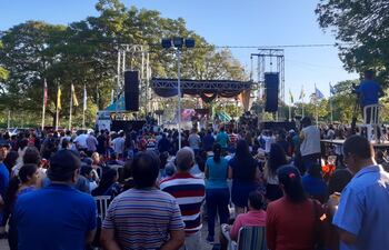 Multitudinaria presencia en la edición 15° del Festival de la Cerámica y Artesanía.