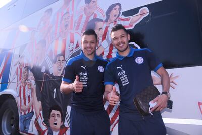 Los Romero podrían jugar juntos en Brasil.